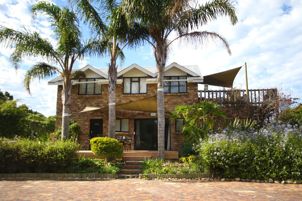 Moonriver Self Catering *
